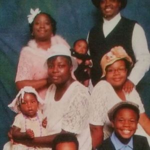 Meet your Posher, Nikki